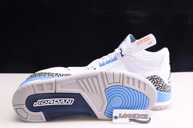 1st Kicks Jordan AllSeason 3 CT8532- 968 Air UNC 1104